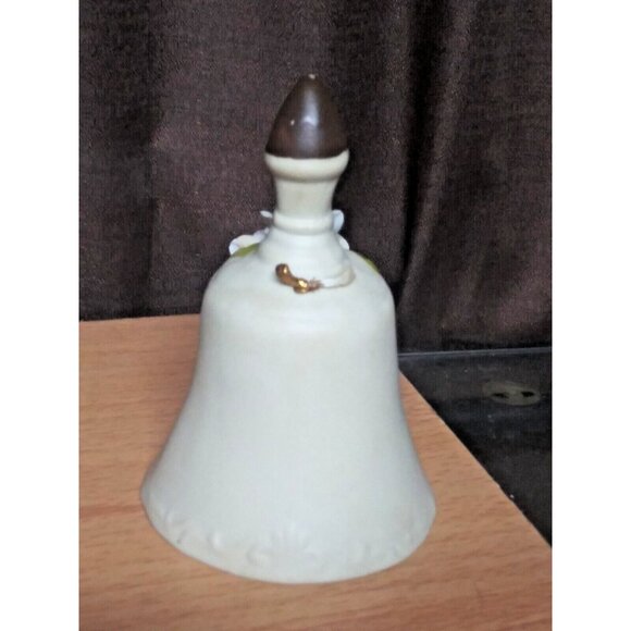 VTG 80s ARNART Dinner Bell Bisque Porcelain Wedding Mission Prayer Hand Bell - Picture 7 of 11